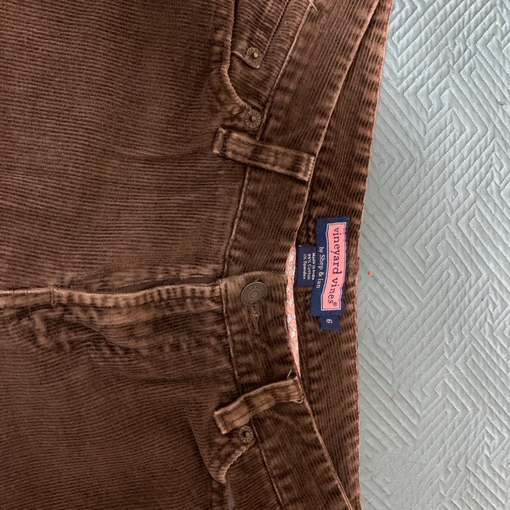 Super comfy Vineyard Vines cords